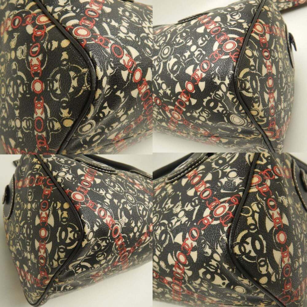 CHANEL Black Caviar Leather Pouch - Picture 7 of 10